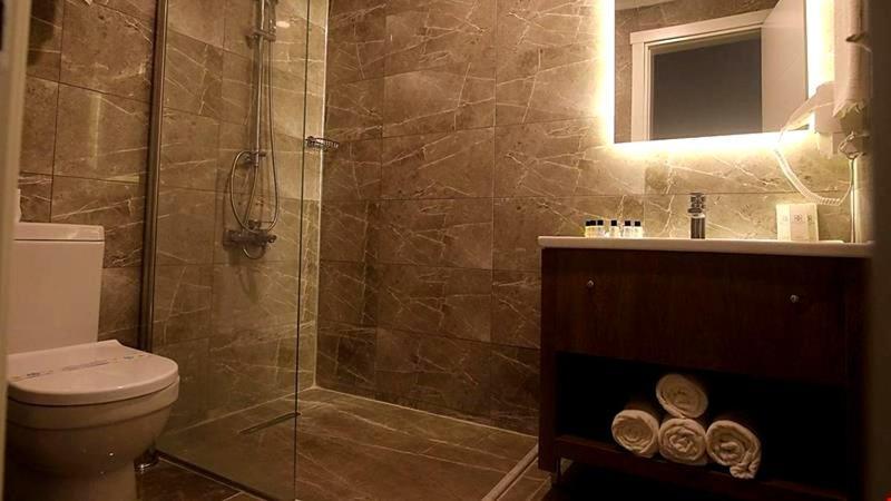 Plaza Hotel İzmir Luaran gambar