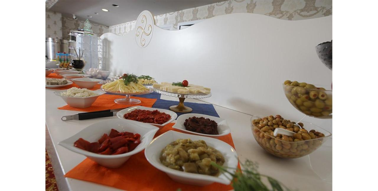 Plaza Hotel İzmir Luaran gambar